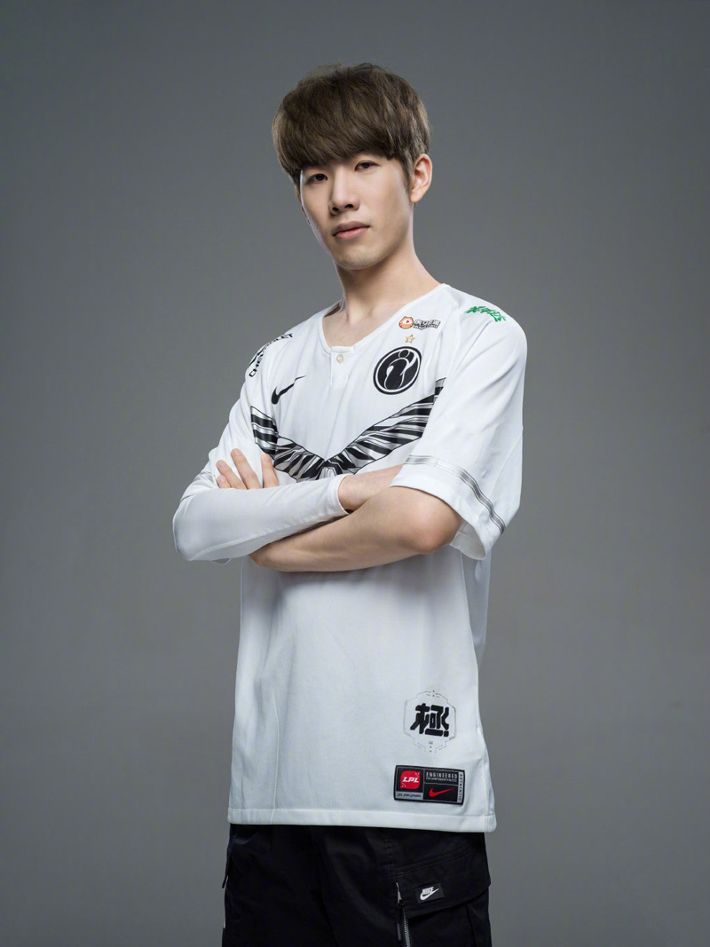 了更多的悬 了更多的悬