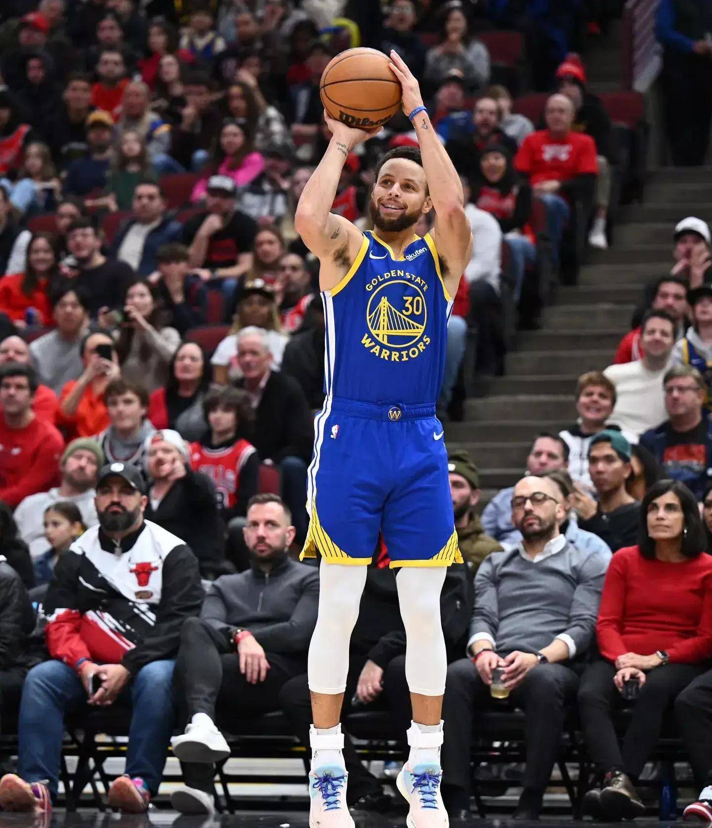 然在进攻端 然在进攻端