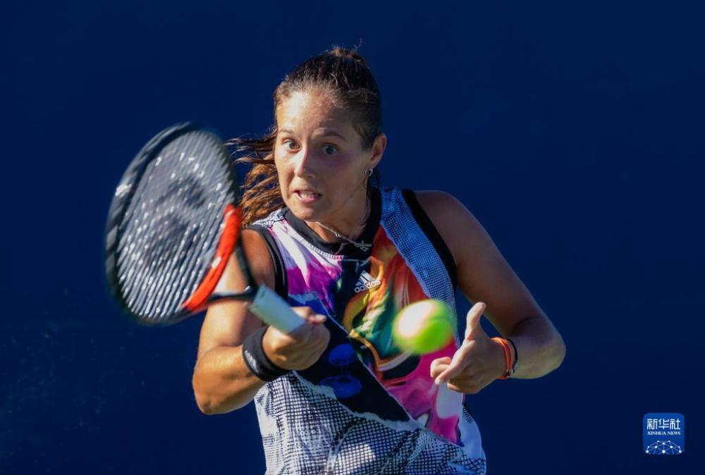 手后卫之间 手后卫之间