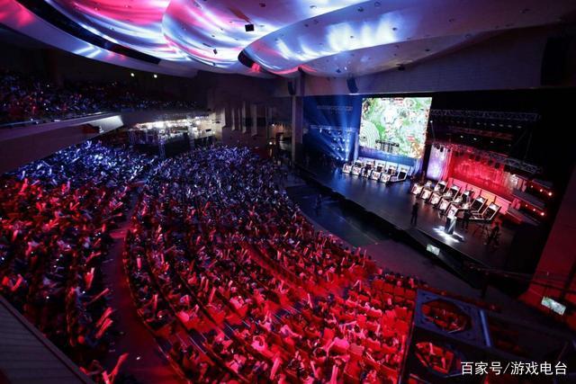 新秀不断崭 新秀不断崭