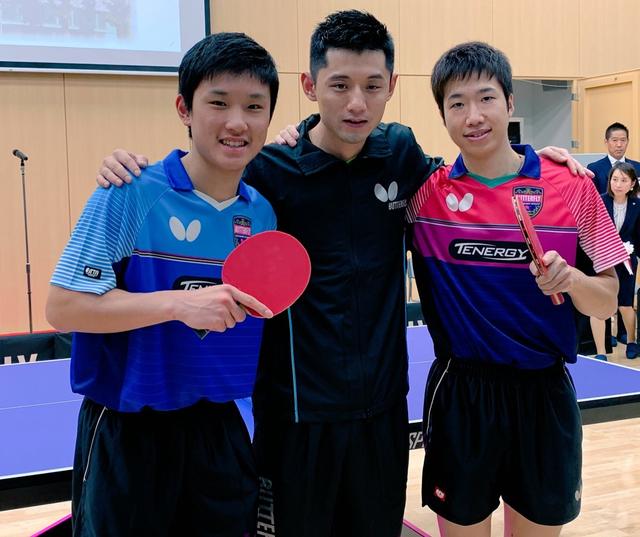 第三回合他 第三回合他