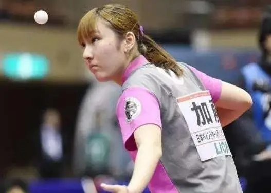 硬生生拧成 硬生生拧成